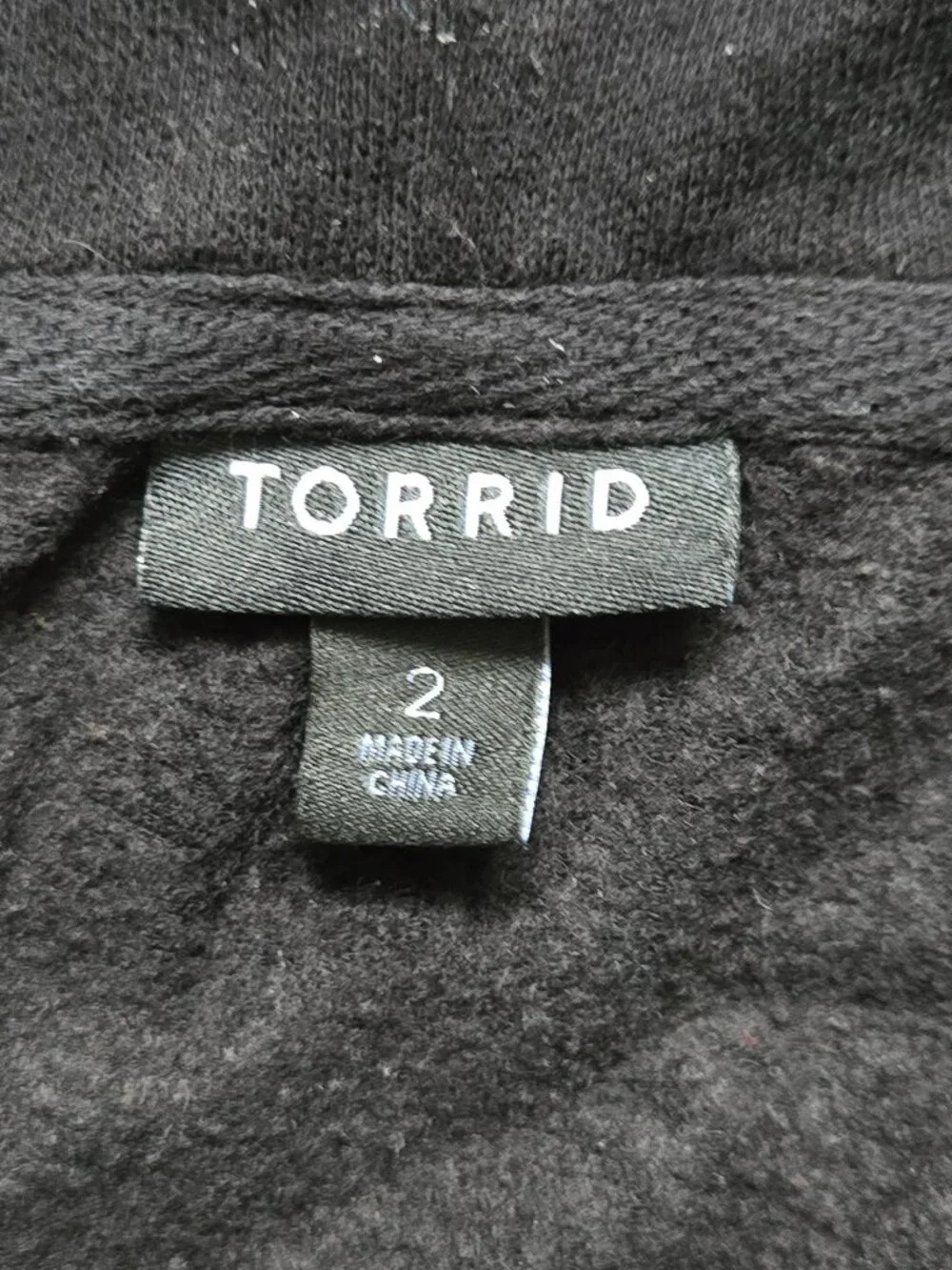 Torrid Skull pullover - Picture 4 of 4